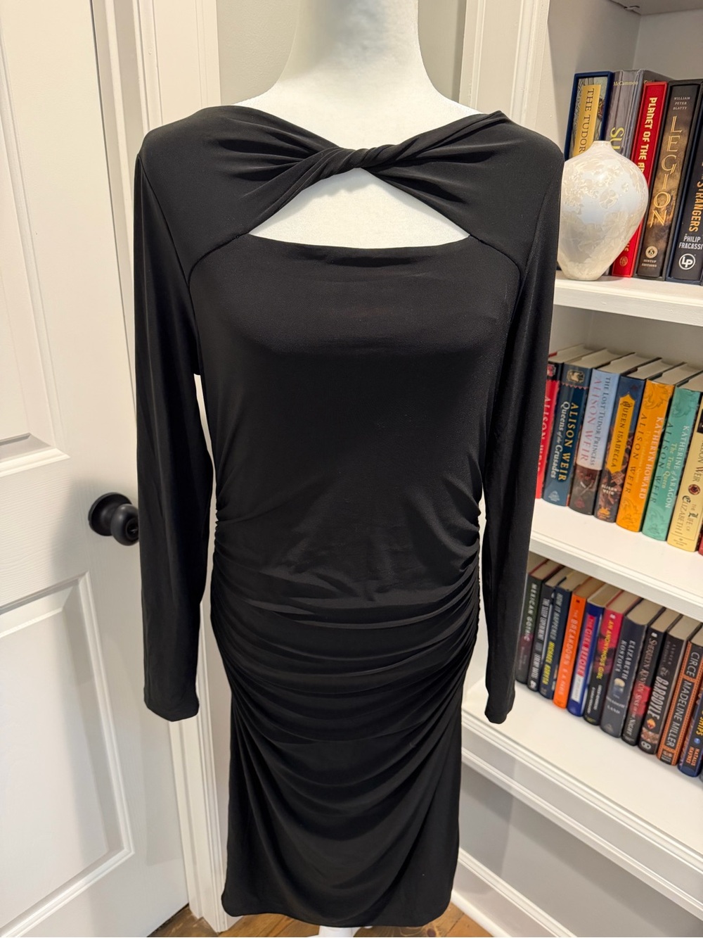 White House Black Market Black Twist-Keyhole Long Sleeve Midi Dress